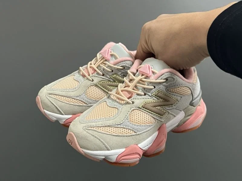 NEW BALANCE SHOES UrbanChic 30038