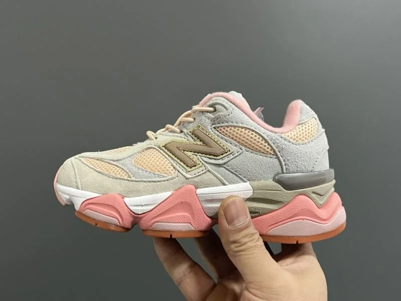 NEW BALANCE SHOES UrbanChic 30038