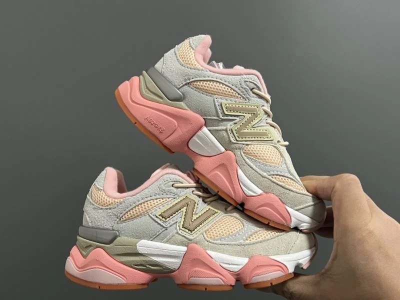 NEW BALANCE SHOES UrbanChic 30038