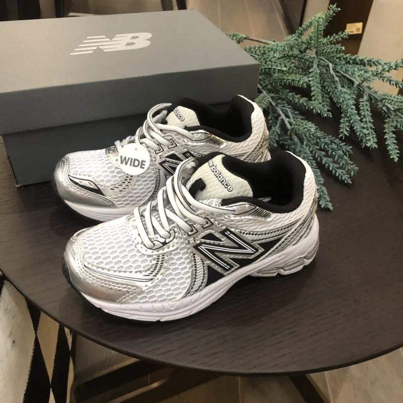 NEW BALANCE SHOES WrinkleFree 30048