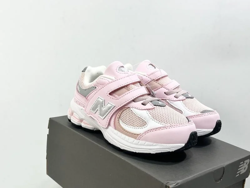 WellDesigned NEW BALANCE SHOES 28770