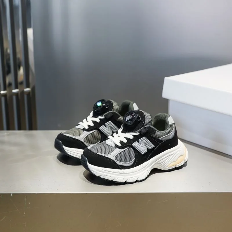 Durable NEW BALANCE SHOES 28765
