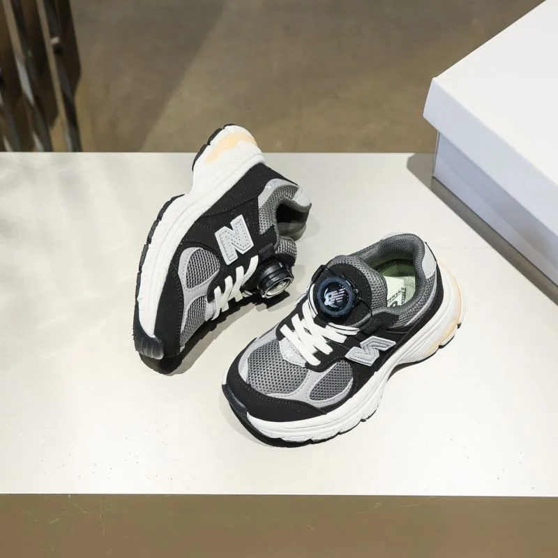 Durable NEW BALANCE SHOES 28765