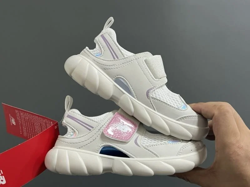 Sustainable NEW BALANCE SHOES 28698