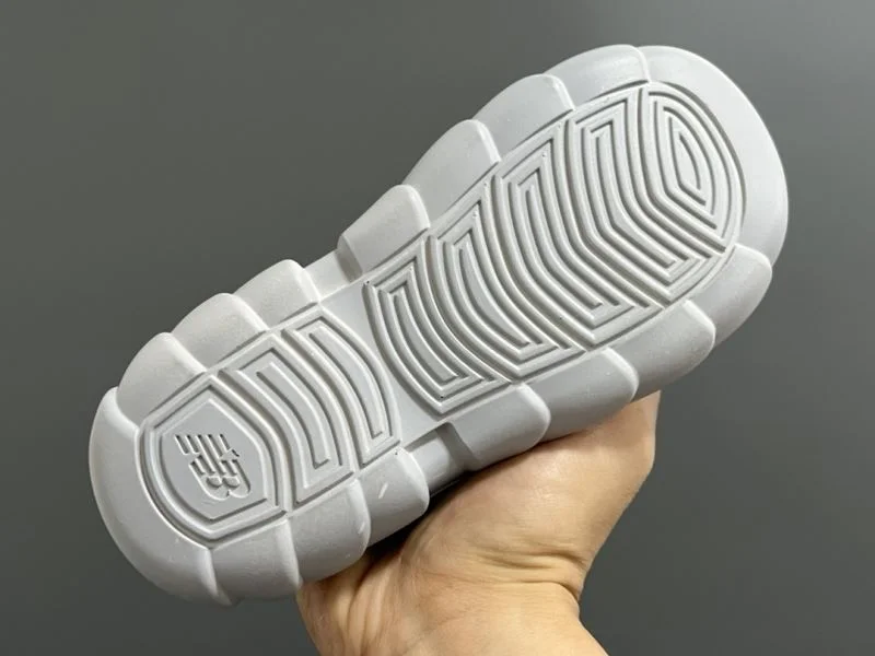 Comfortable NEW BALANCE SHOES 28720