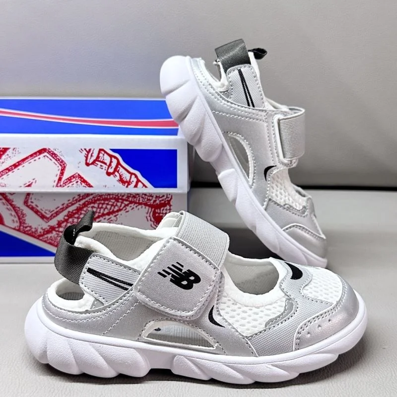 EyeCatching NEW BALANCE SHOES 28711