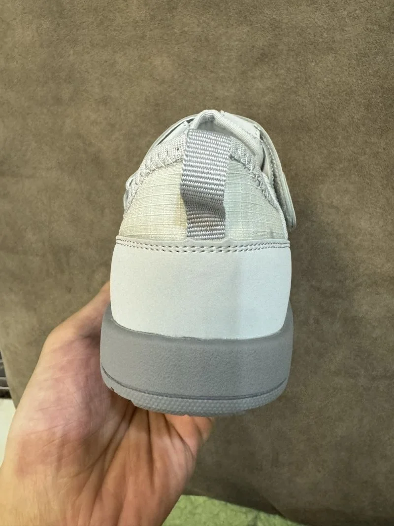NEW BALANCE SHOES Timeless 28689