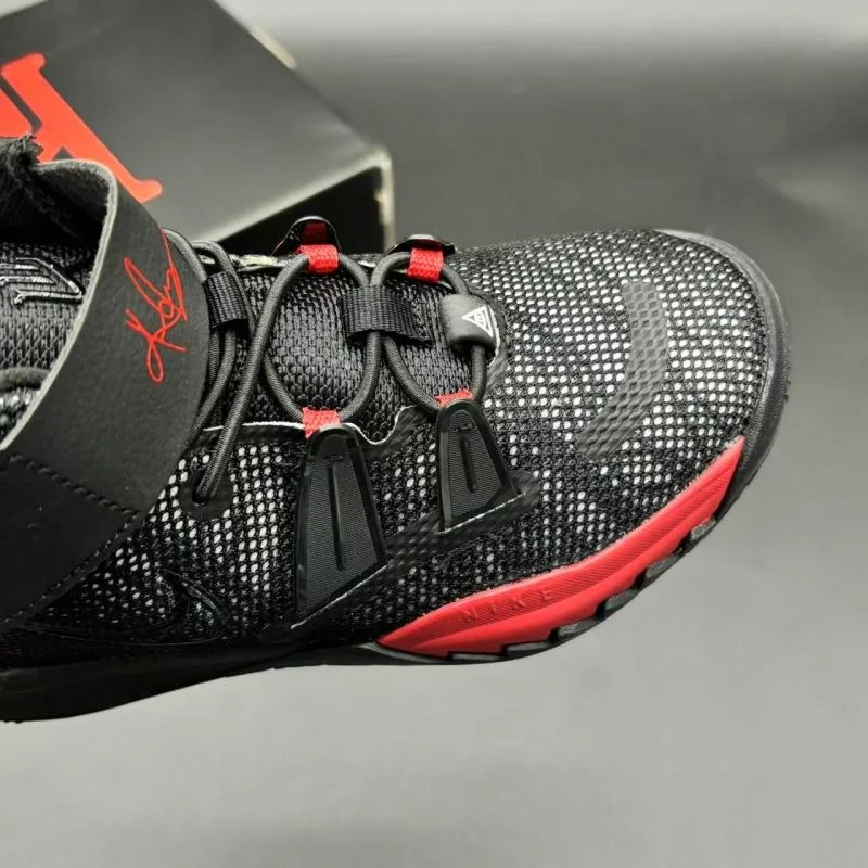 NIKE SHOES SunProtective 29239