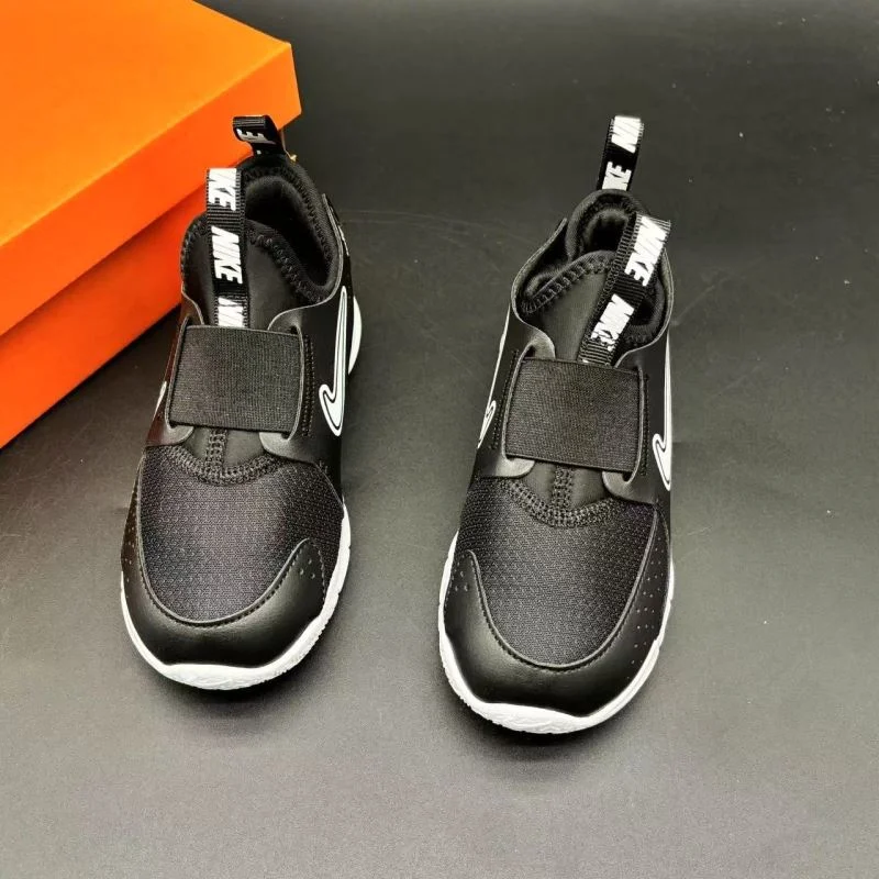 NIKE SHOES MoistureWicking 29221
