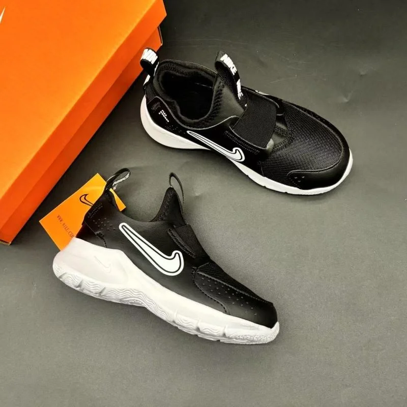 NIKE SHOES MoistureWicking 29221