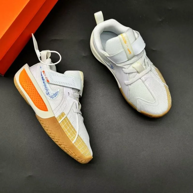 NIKE SHOES Thermal 29209