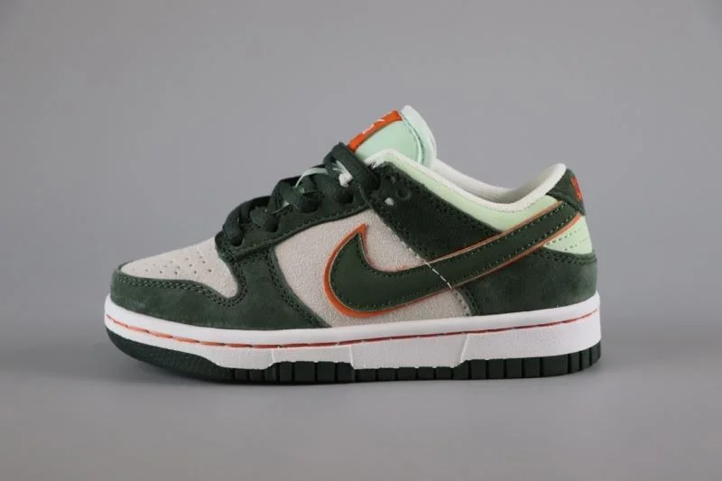 TravelReady NIKE SHOES 30023