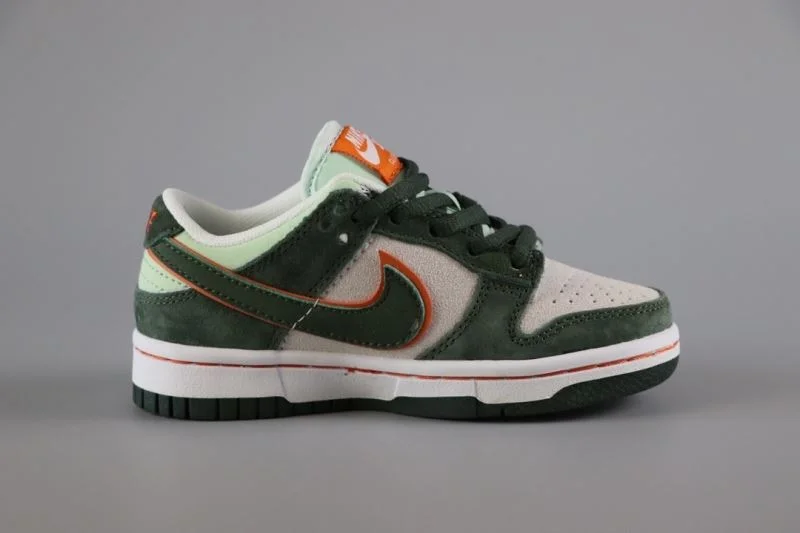 TravelReady NIKE SHOES 30023