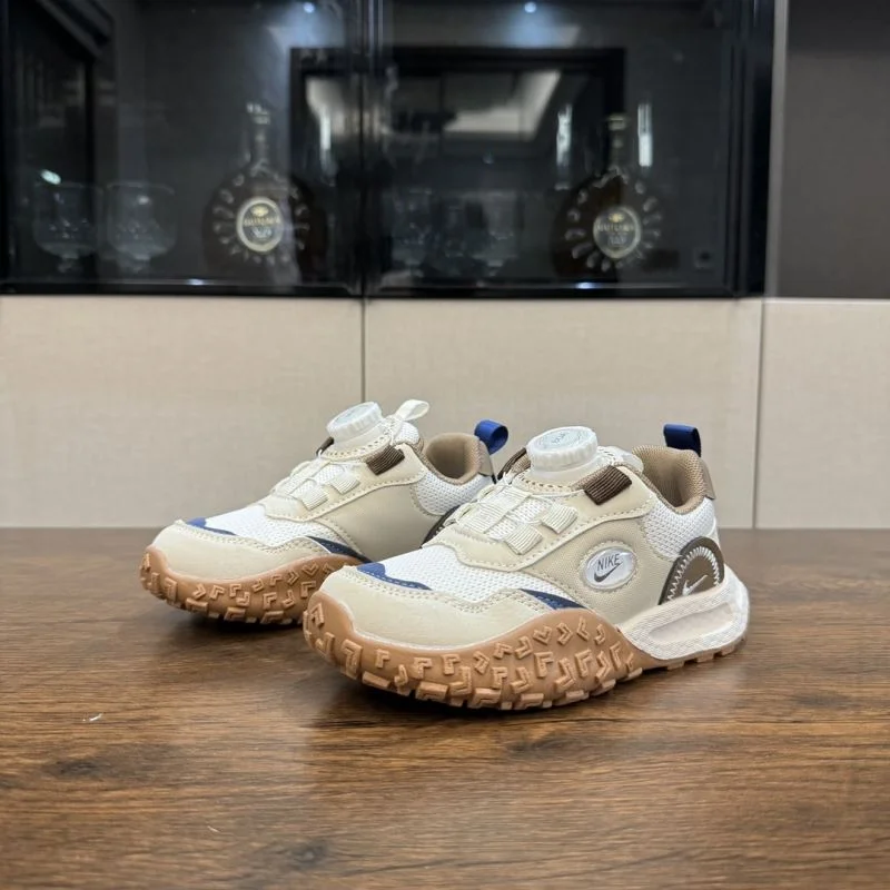 NIKE SHOES Classic 30022