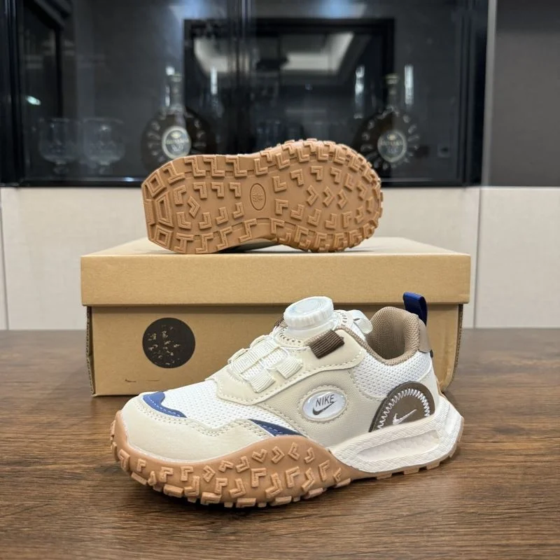 NIKE SHOES Classic 30022