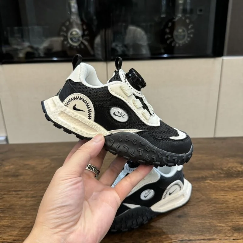 EasyCare NIKE SHOES 30020