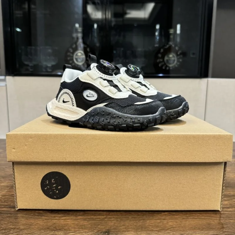 EasyCare NIKE SHOES 30020