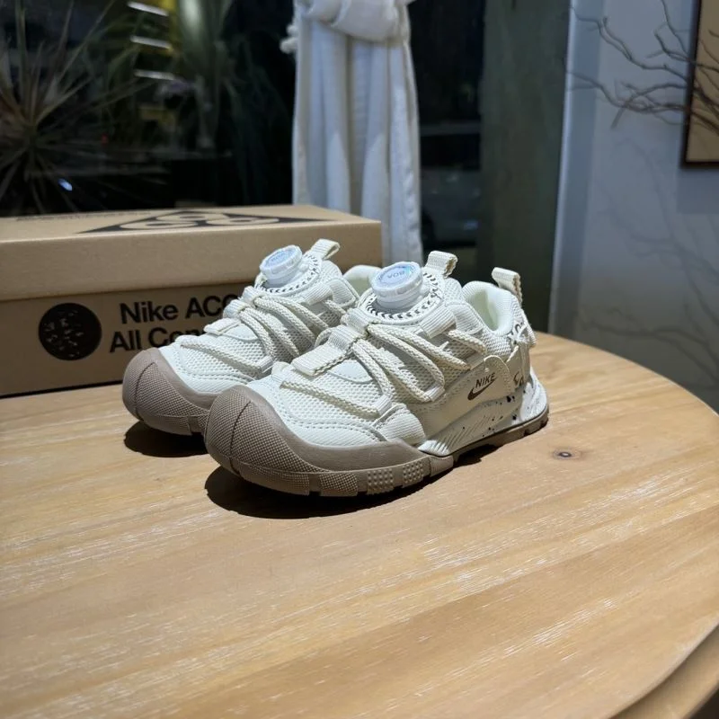 QuickDry NIKE SHOES 30013