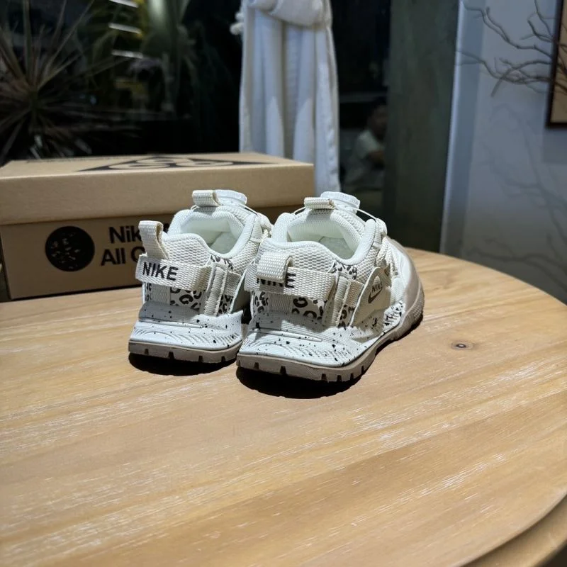 QuickDry NIKE SHOES 30013