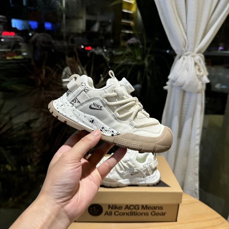 QuickDry NIKE SHOES 30013