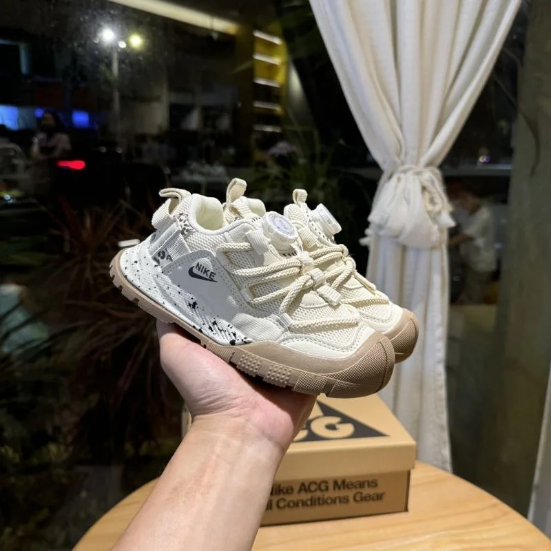 QuickDry NIKE SHOES 30013