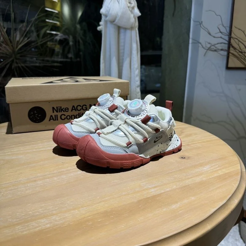 NIKE SHOES QuickDry 30010