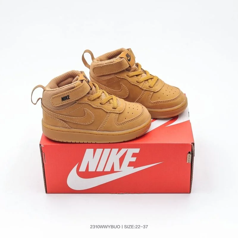 TimelessDesign NIKE SHOES 28508