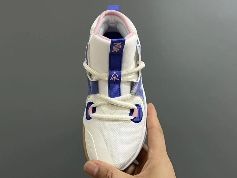 Vibrant NIKE SHOES 28636