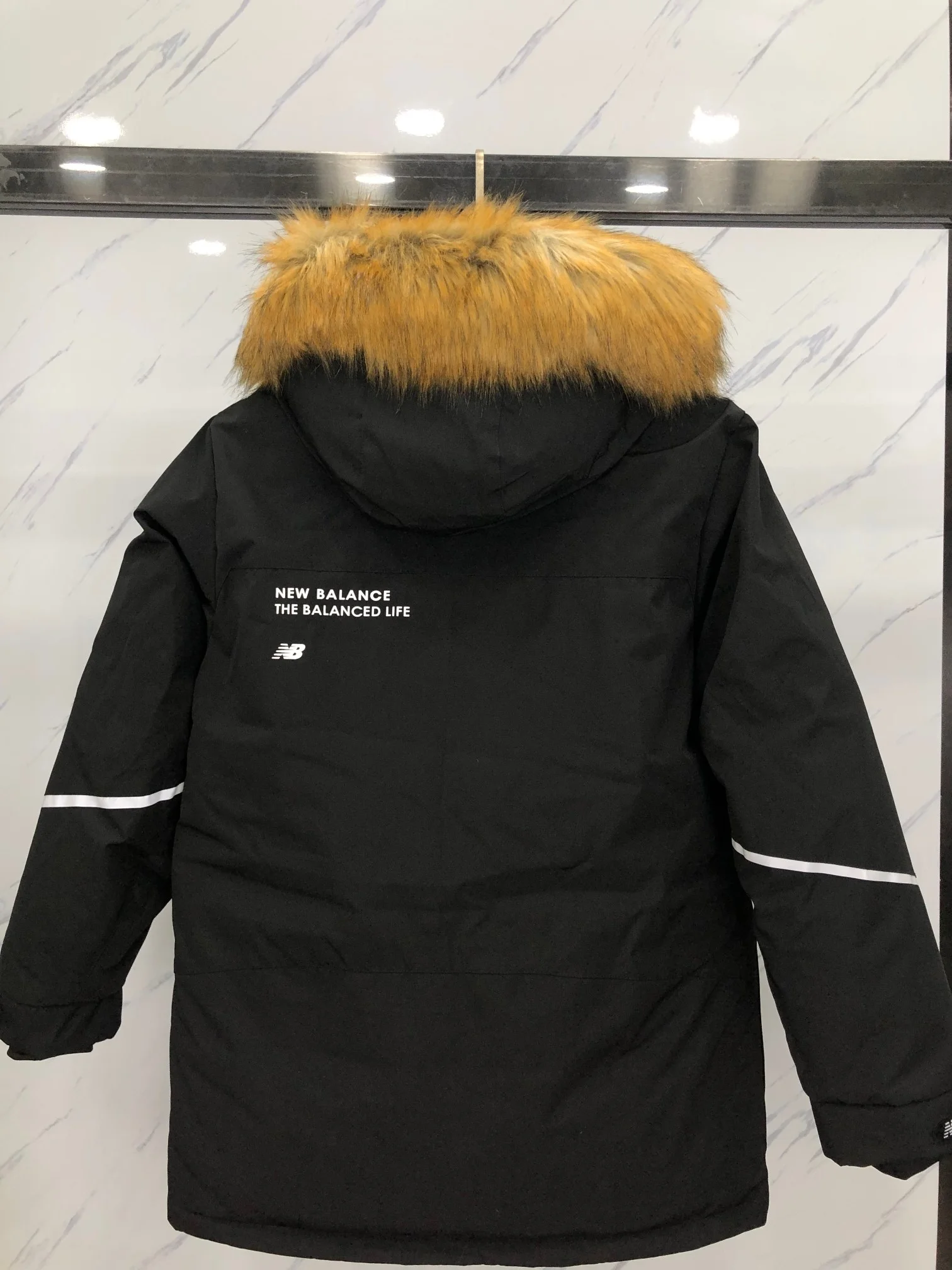 New Balance Down Jackets EyeCatching 165149