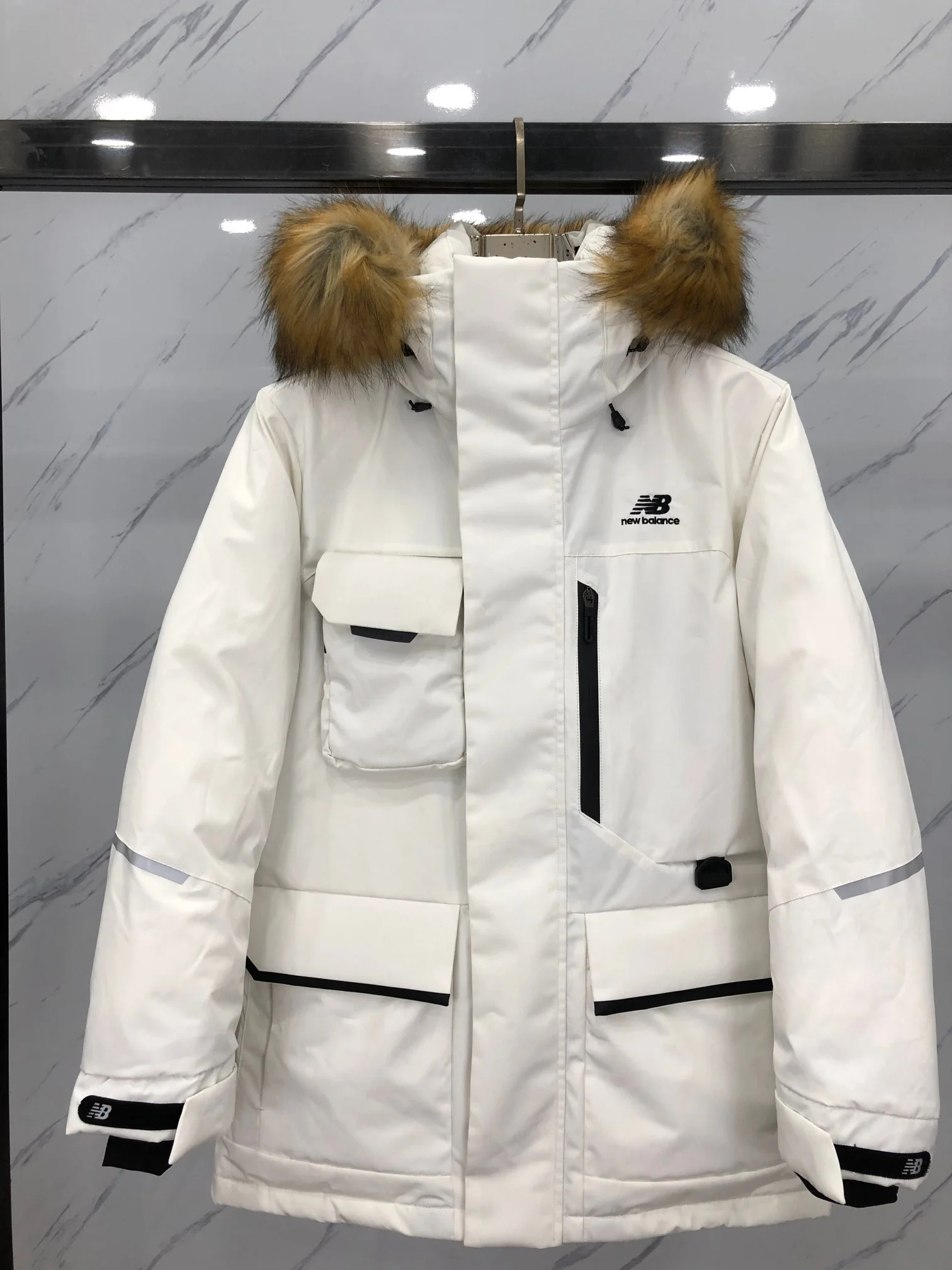 New Balance Down Jackets Sleek 165120