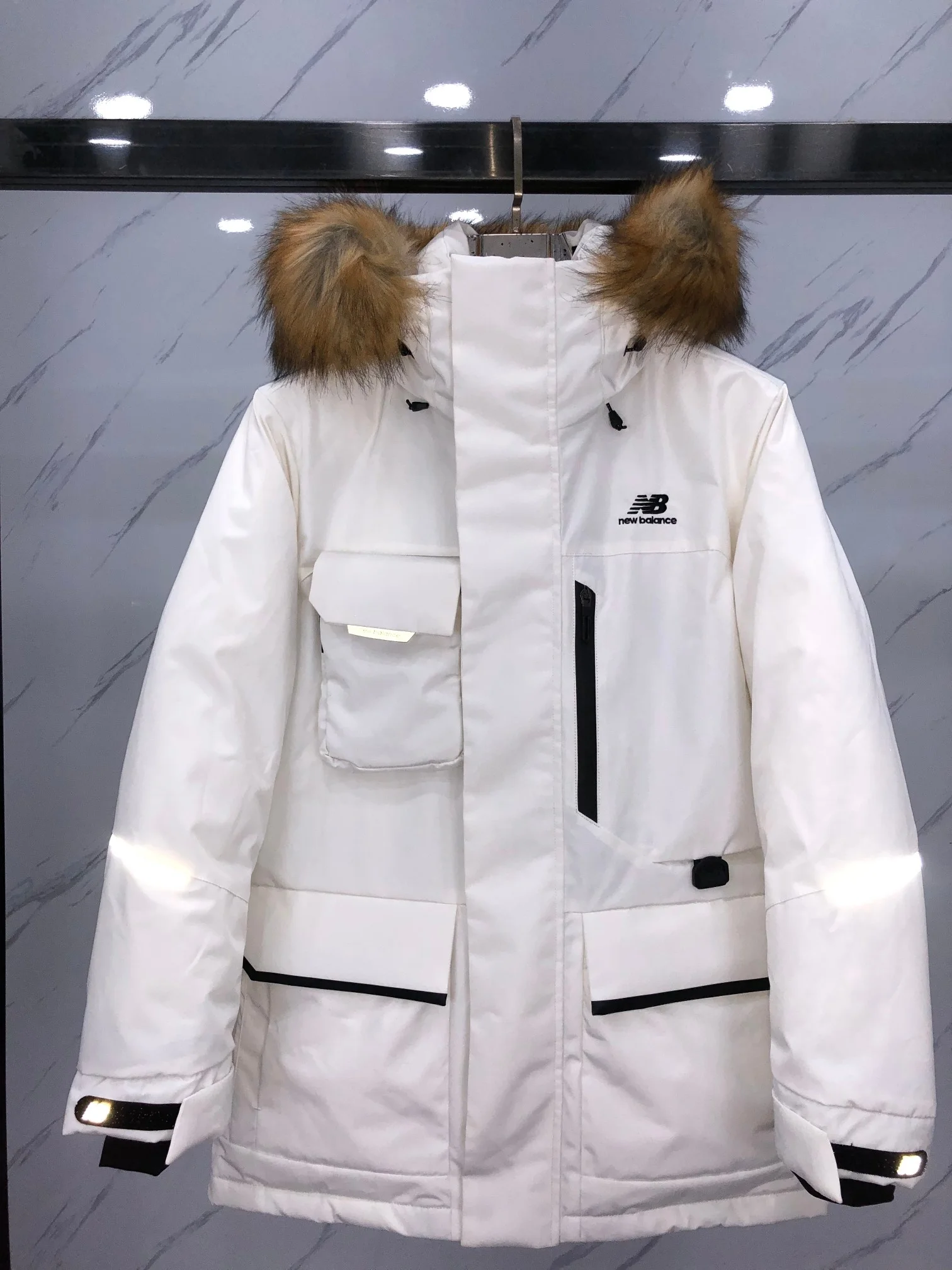 New Balance Down Jackets Sleek 165120