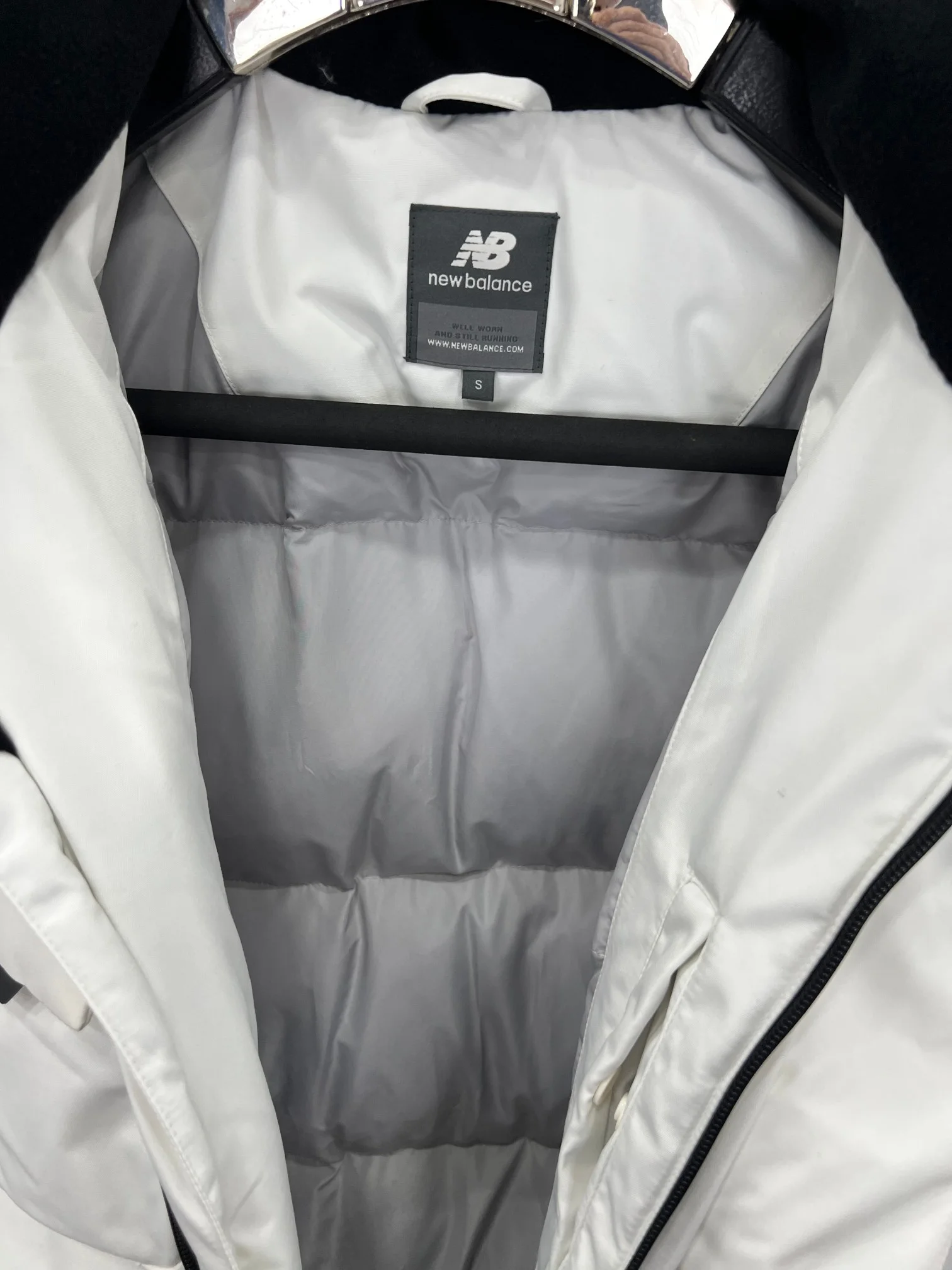 New Balance Down Jackets Sleek 165120