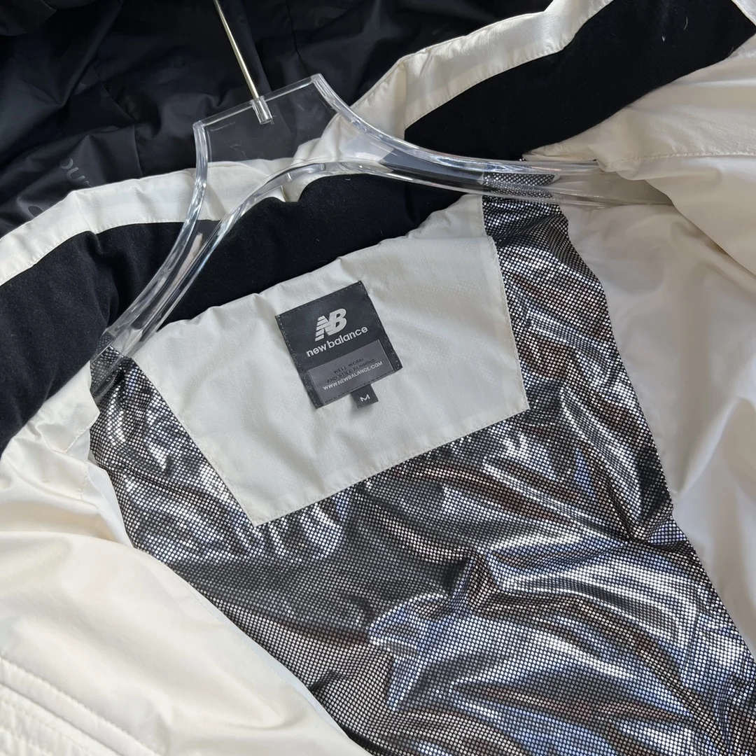 New Balance Down Jackets Supportive 165122