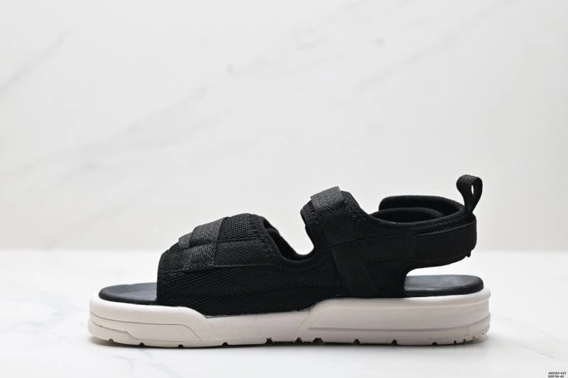 FashionForward New Balance Sandals 2270