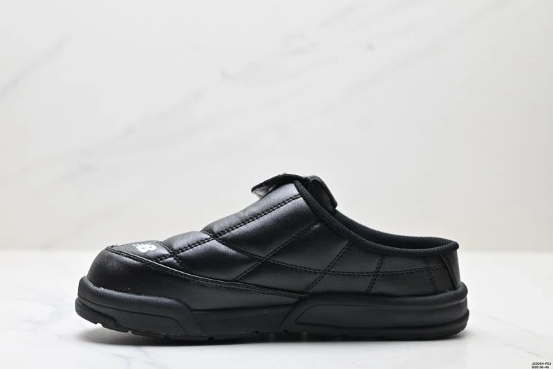 Trendsetting New Balance Sandals 2336