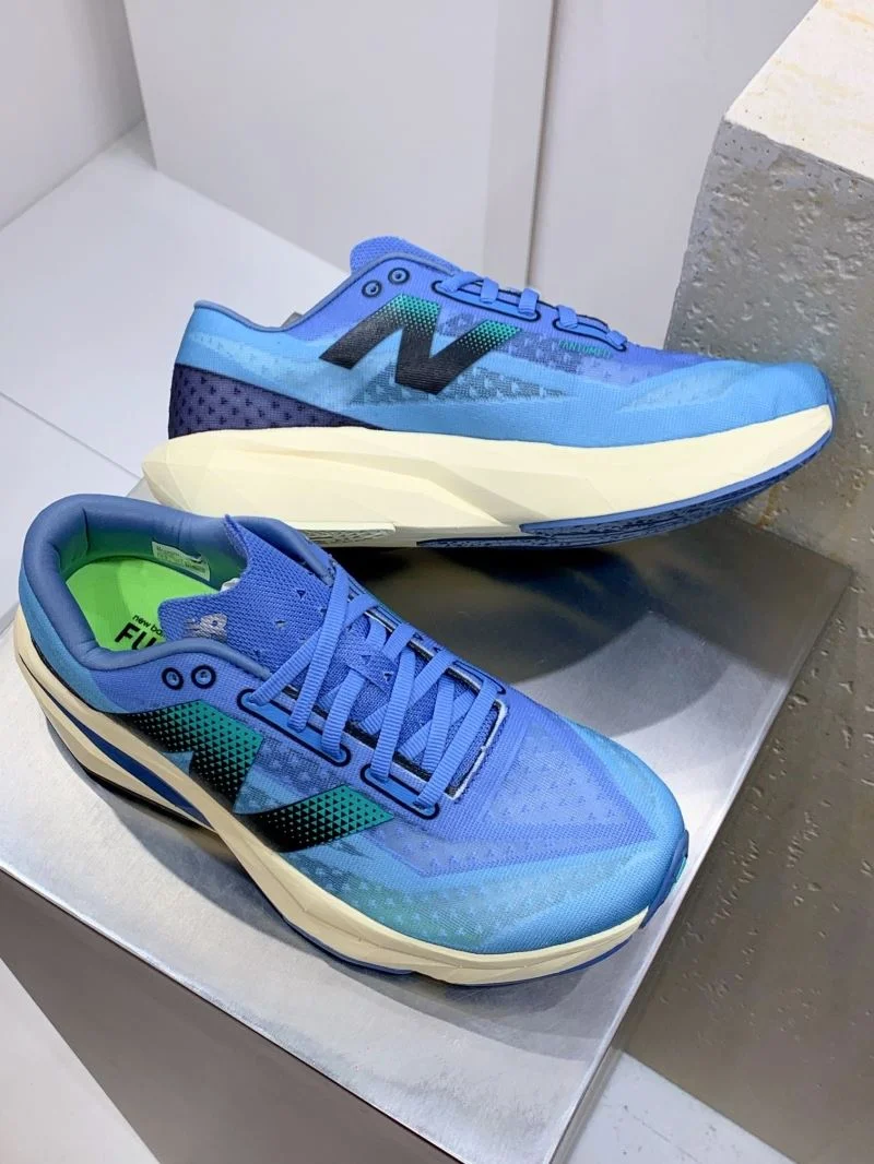 New Balance Shoes Sleek 4218