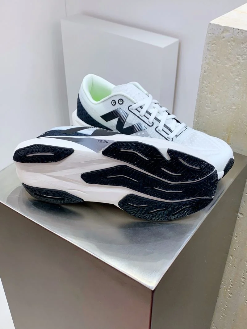 RelaxedFit New Balance Shoes 4176