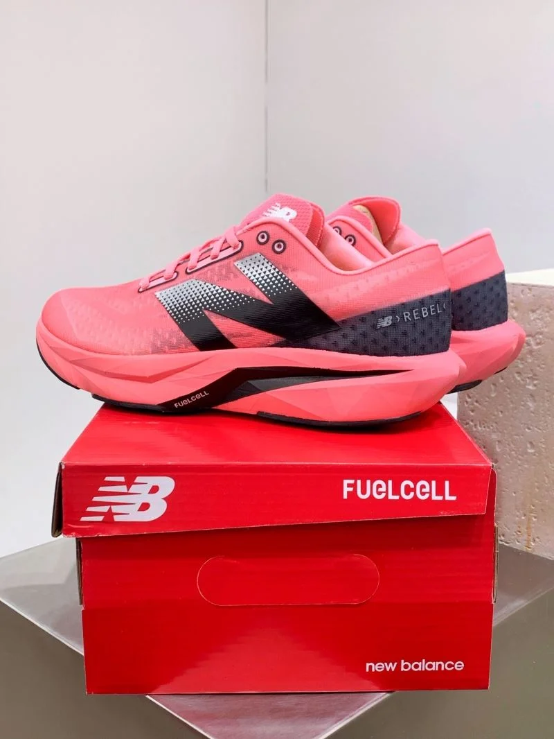 New Balance Shoes Refined 4184