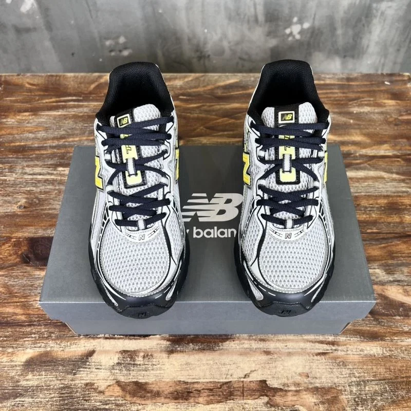 EasyCare New Balance Shoes 4195