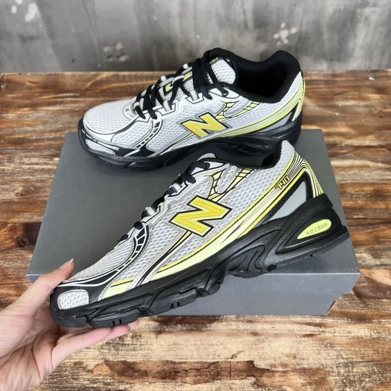 EasyCare New Balance Shoes 4195