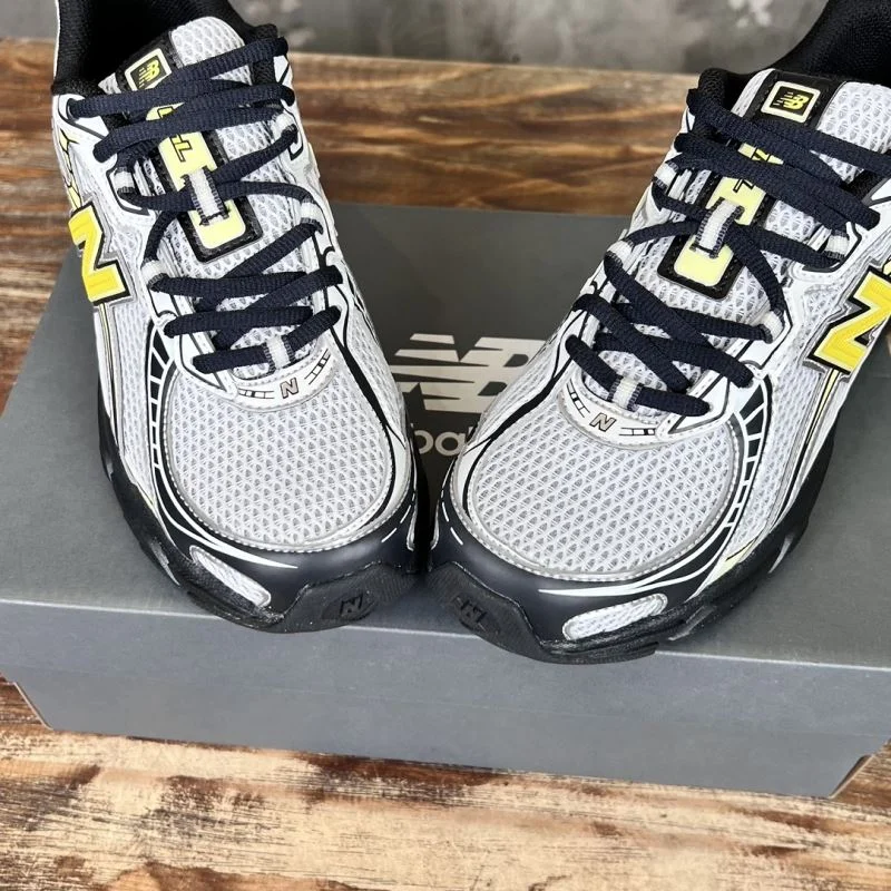 EasyCare New Balance Shoes 4195