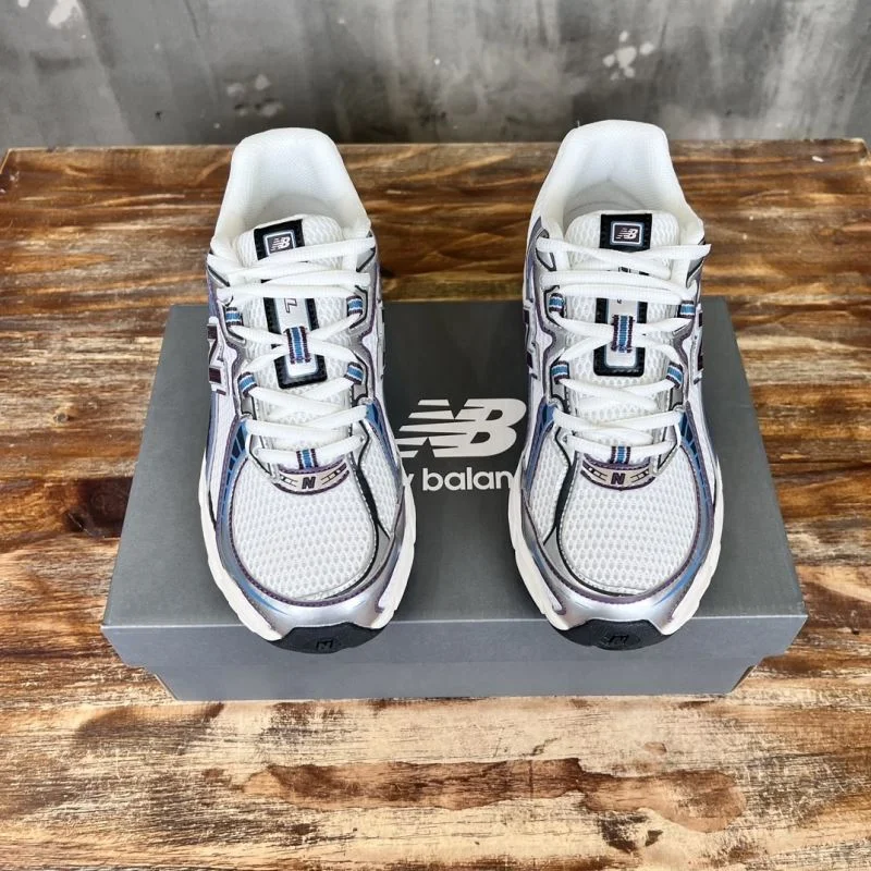 Compact New Balance Shoes 4180