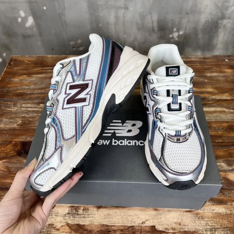 Compact New Balance Shoes 4180