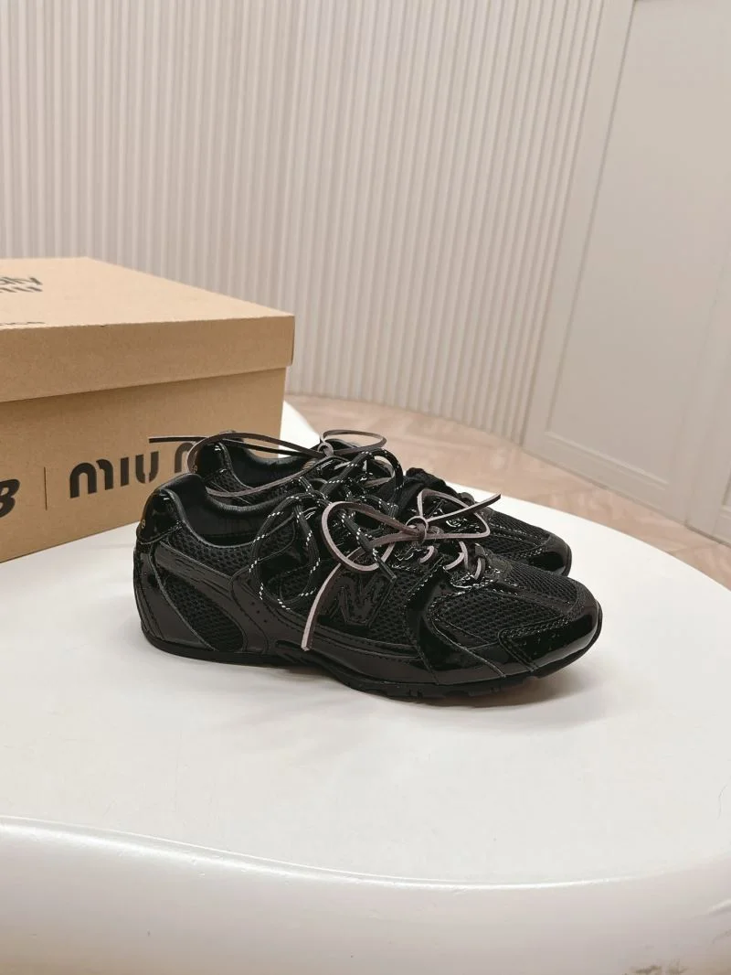 New Balance Shoes Timeless 7348