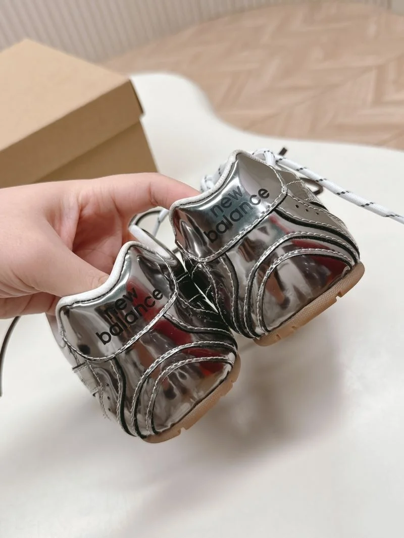 AllSeason New Balance Shoes 7403