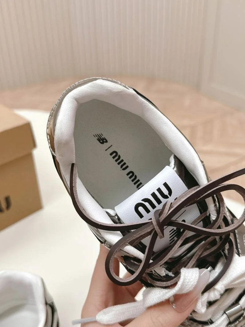 AllSeason New Balance Shoes 7403