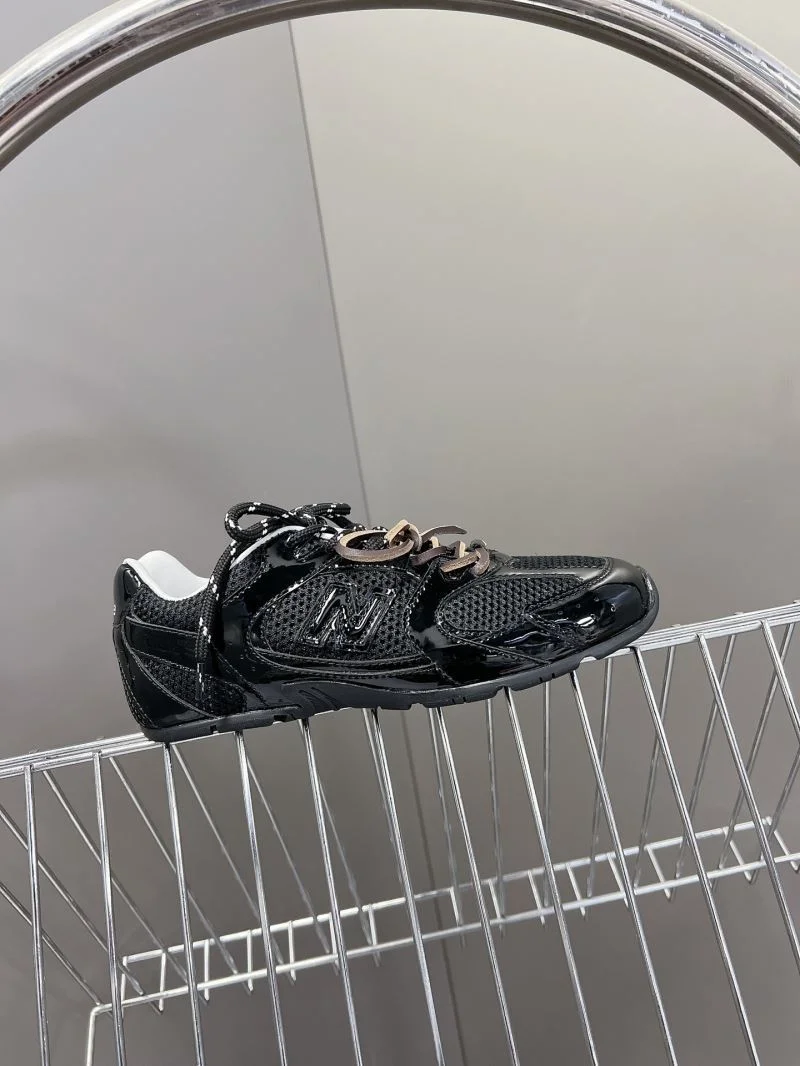 New Balance Shoes Chic 7381
