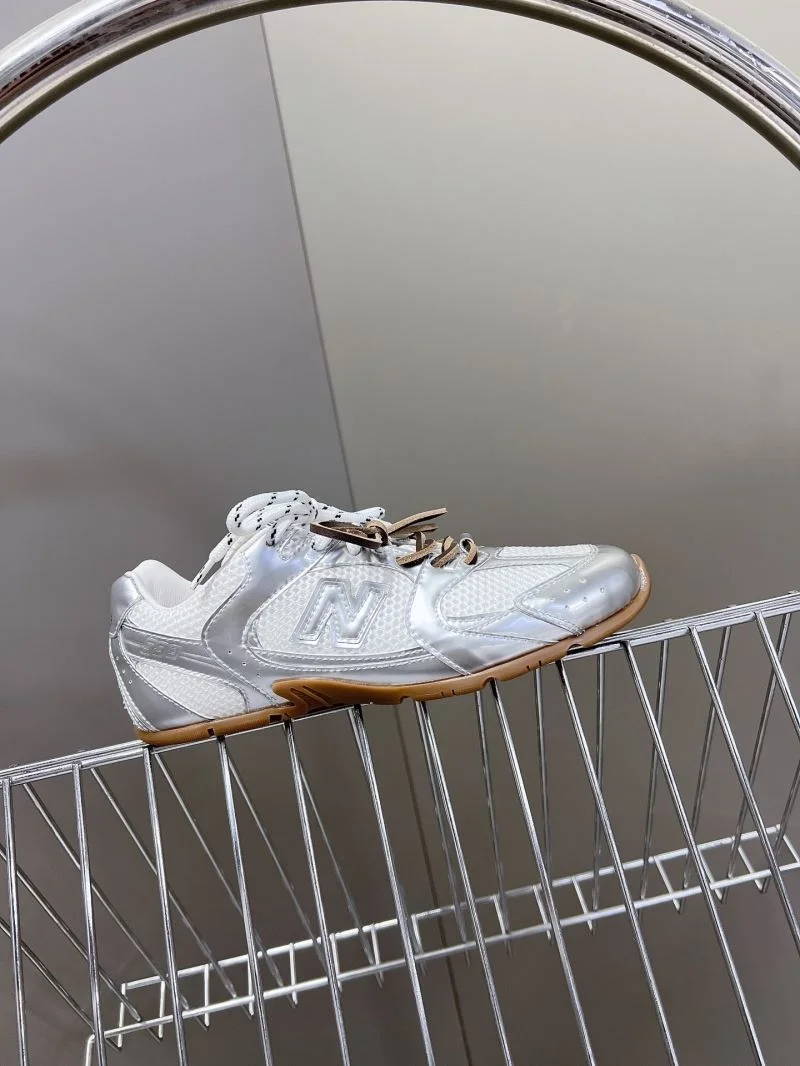New Balance Shoes WellDesigned 7343
