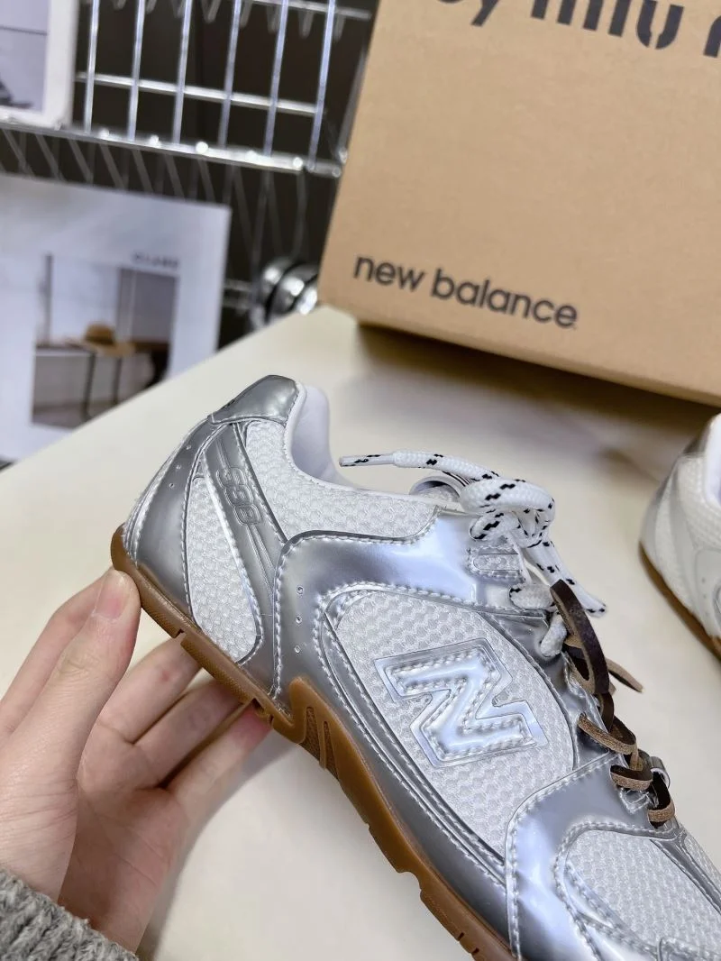 New Balance Shoes WellDesigned 7343