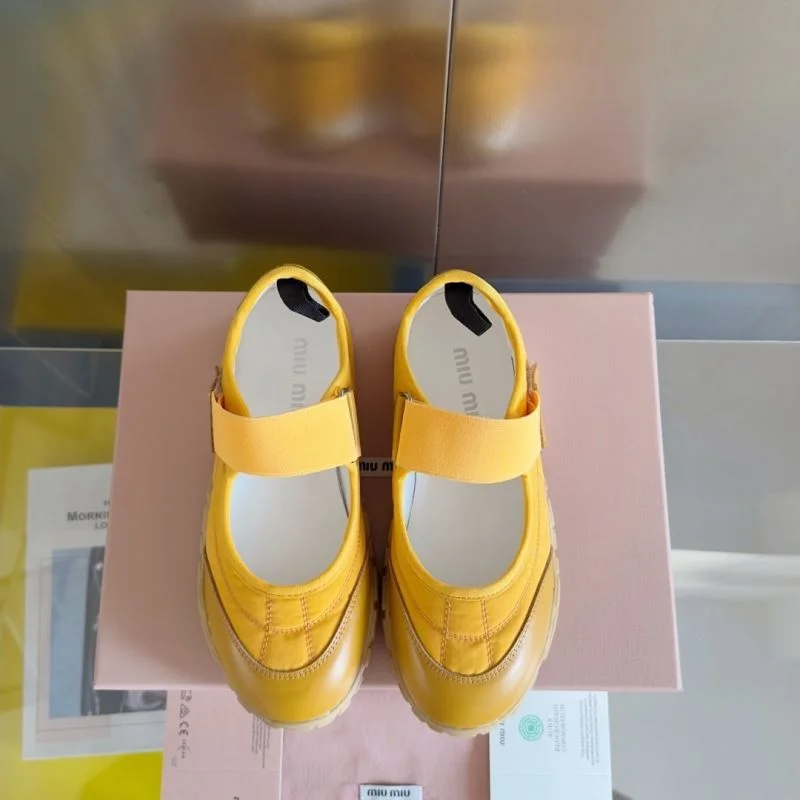 New Balance Shoes Original 7347